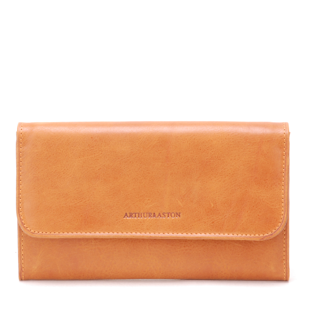 Back to Back Companion in Oiled Leather Rose