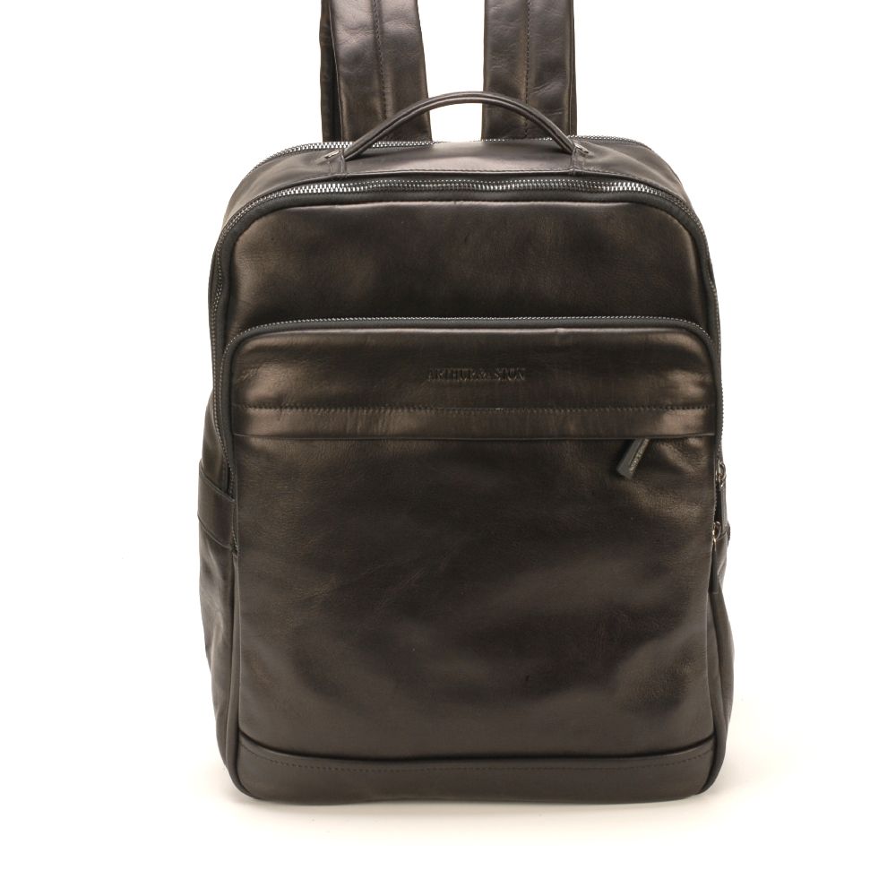 Pablo backpack in dipped leather