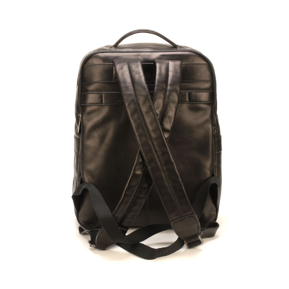 Pablo backpack in dipped leather