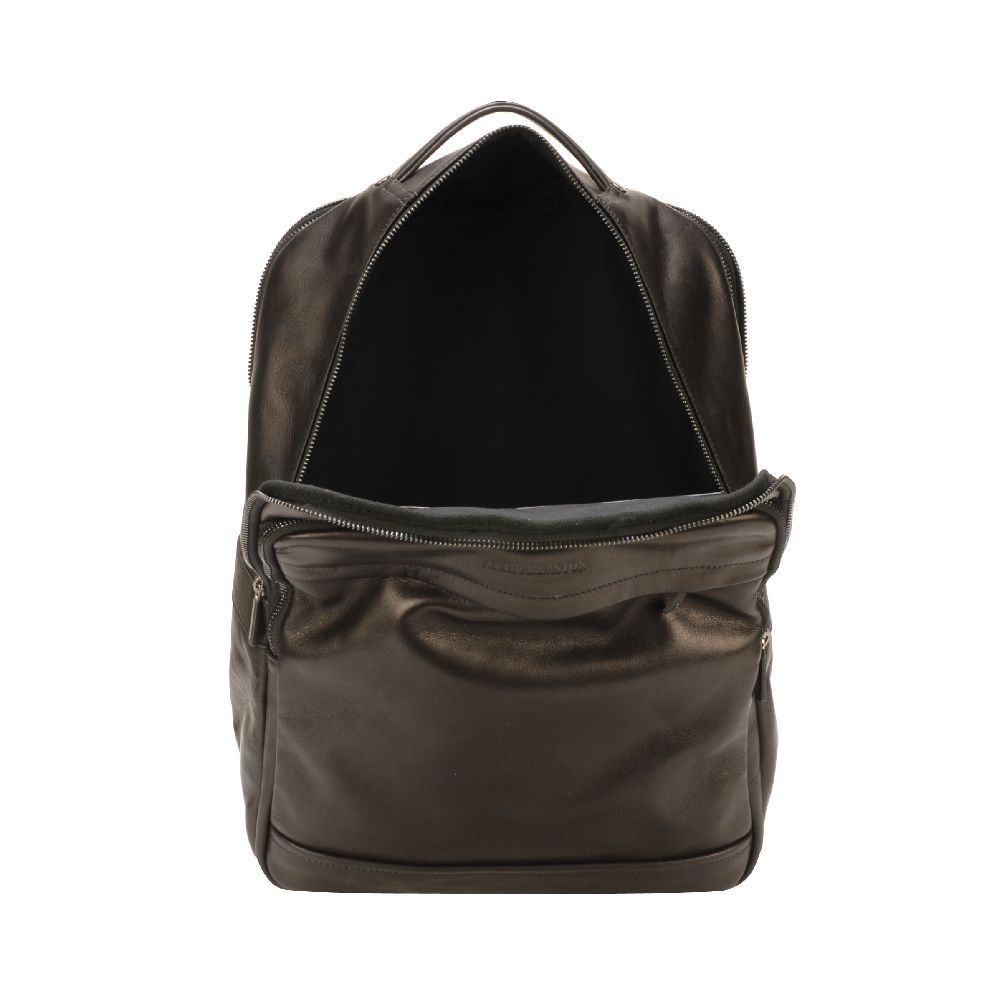 Pablo backpack in dipped leather