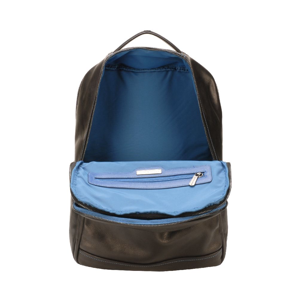 Pablo backpack in dipped leather