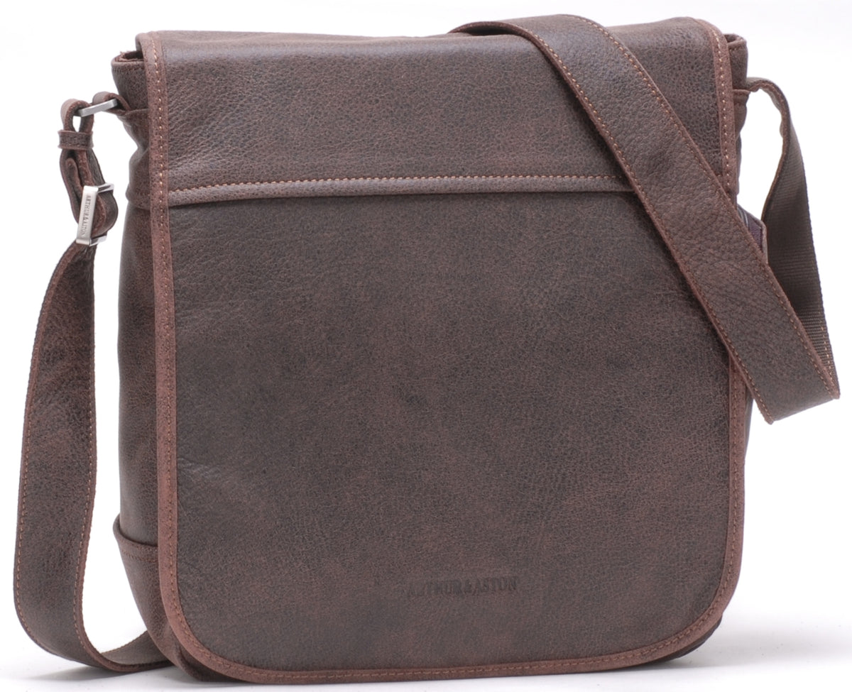 Cristiano destroyed leather crossbody bag