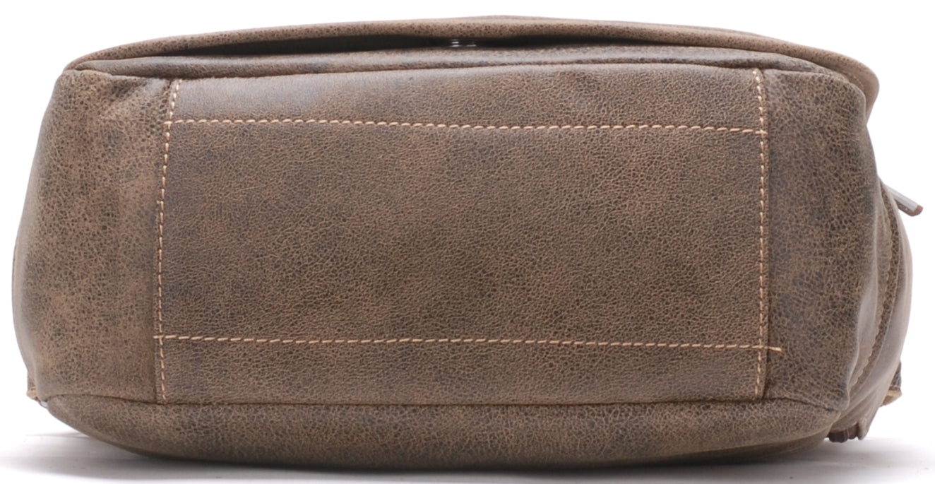 Cristiano destroyed leather crossbody bag