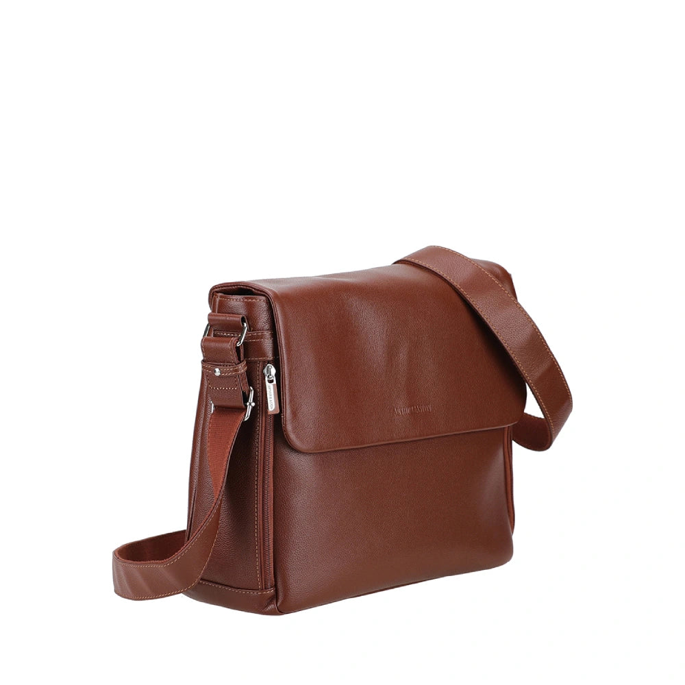 Dorian Small Leather Messenger Bag