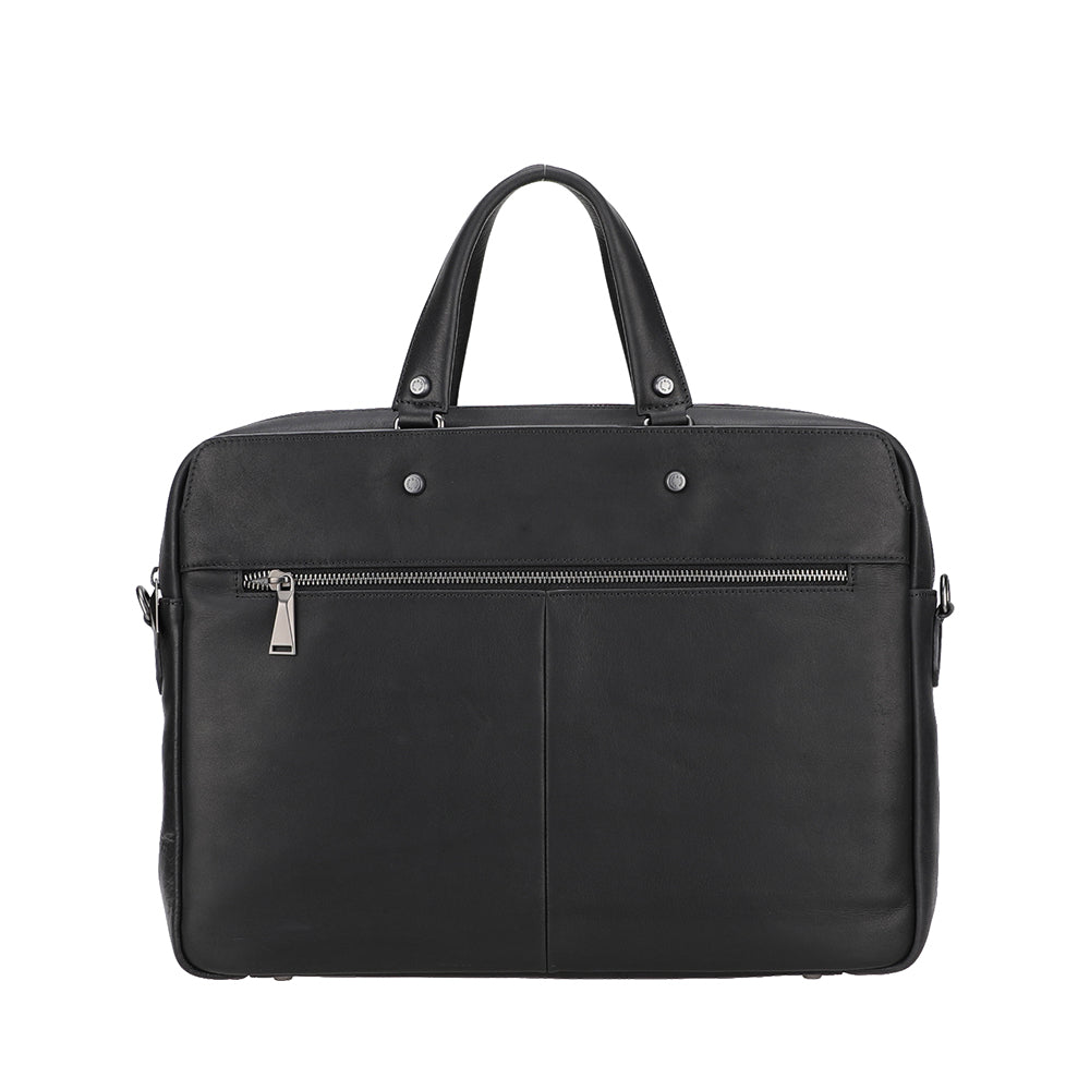 Grand Porte documents Danny Cuir