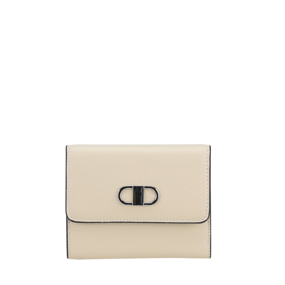 Daphne M leather handbag